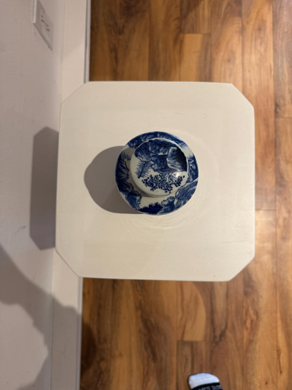 Antique Chinese Blue & White Porcelain Tea Caddy – Warrior Scene, Signed