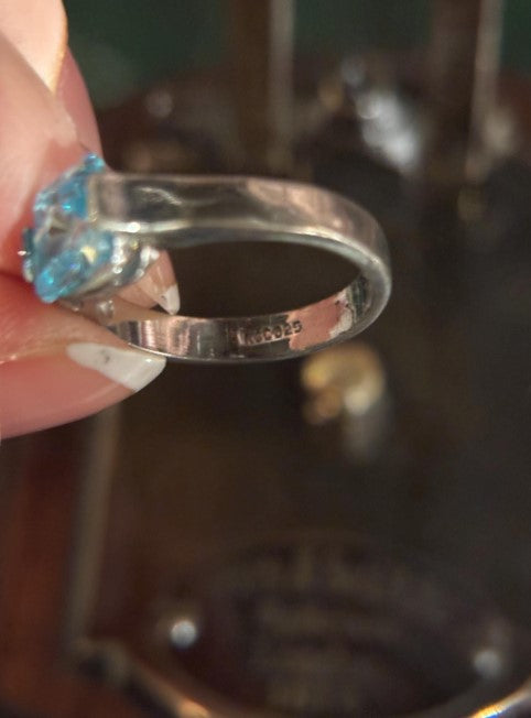 Vintage Sterling Silver & Aquamarine Ring – Size 9 [KF]