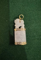 14ct Gold Lavender Jade Foo Dog Seal Pendant, Chinese [LM]