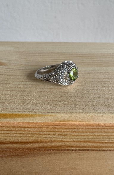 Peridot & Natural Zircon Ring, Sterling Silver, Size 7 [CG]