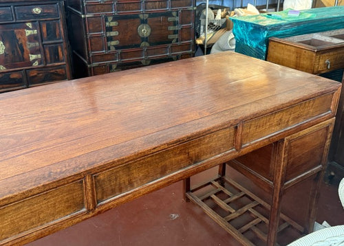 18th Century Chinese K’ang Table, Kangxi Period (1661–1722), Rosewood